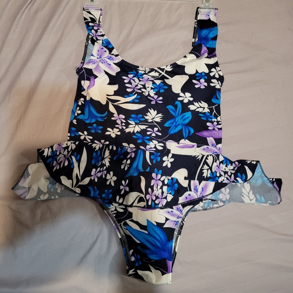 Swimsuit - Picture 2 of 2